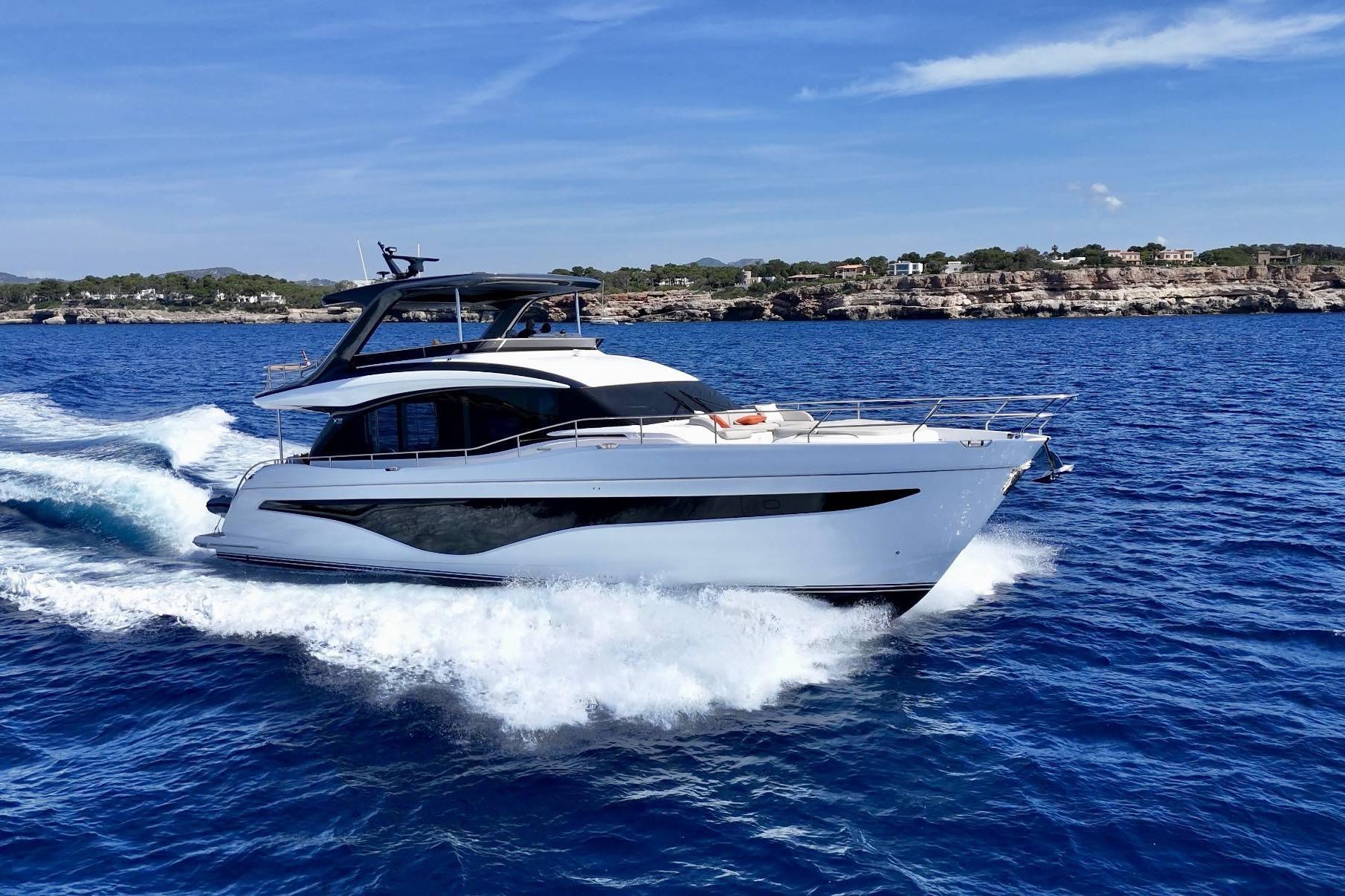 2025 Princess Y72