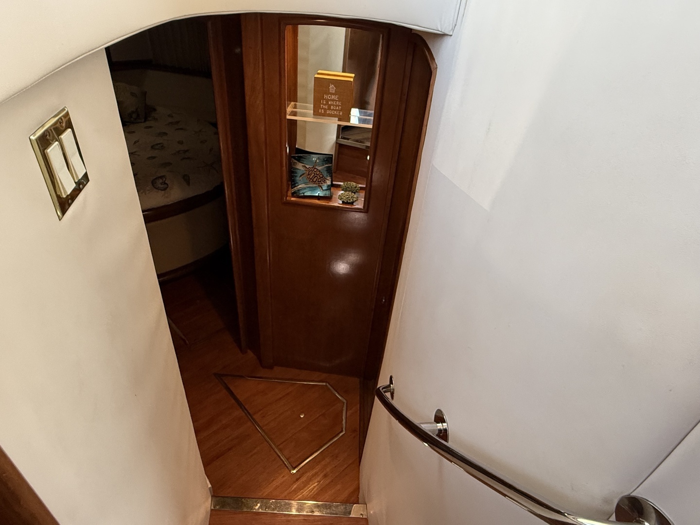 1999 Carver 450 Voyager - Image 35