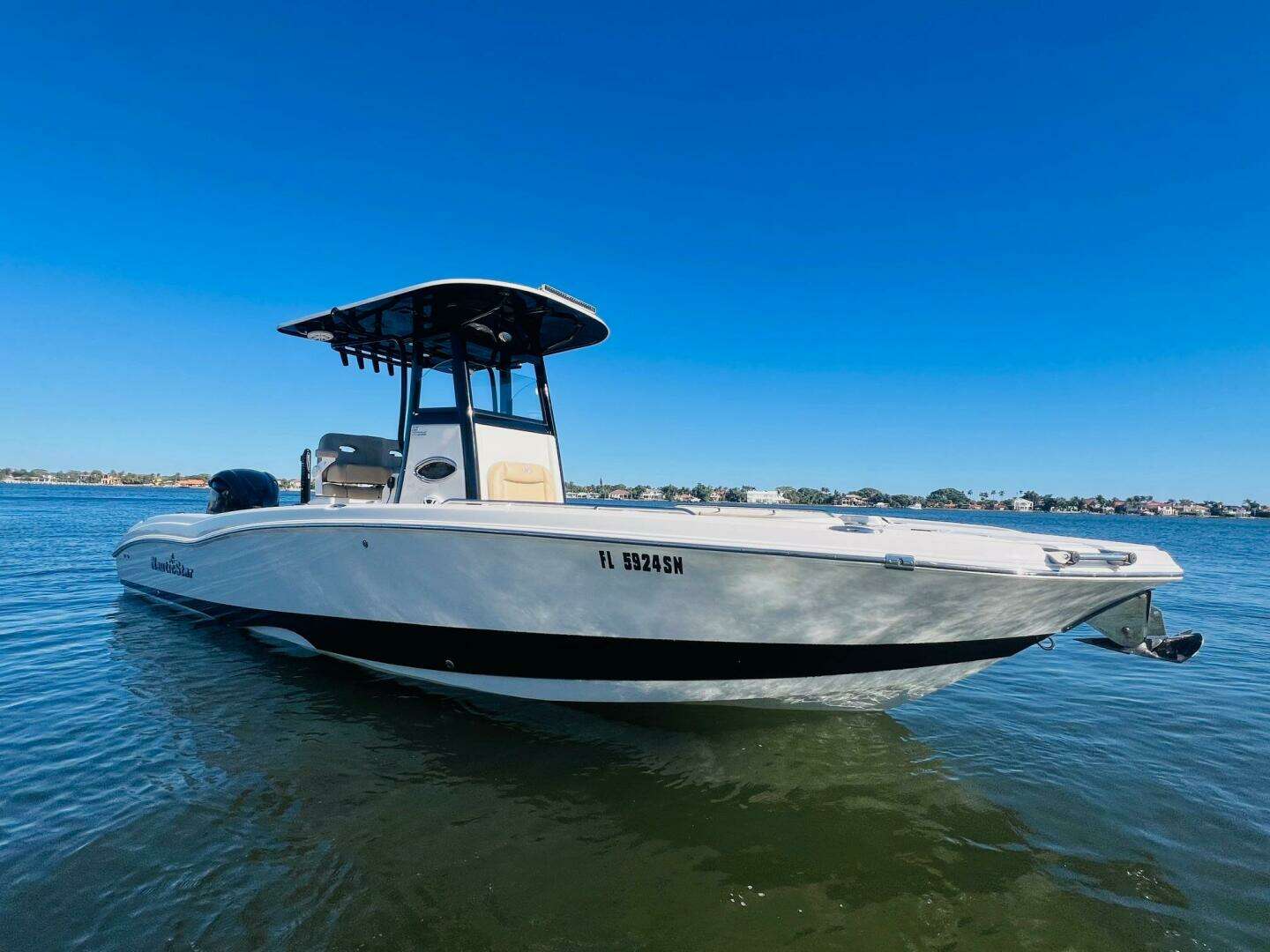 2020 NauticStar 251 Hybrid - Image 16