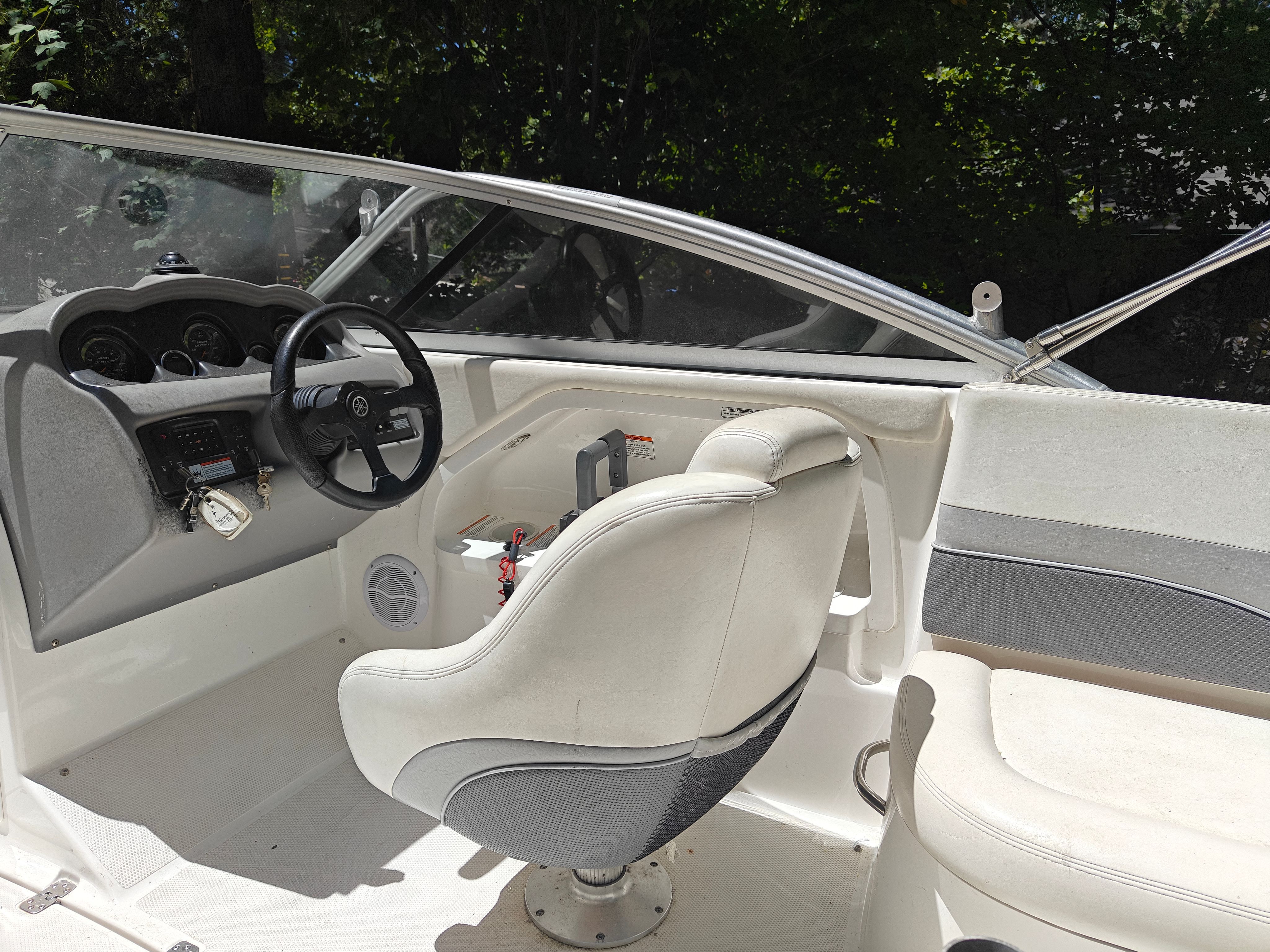 2005 Yamaha Boats AR230 HO - 9
