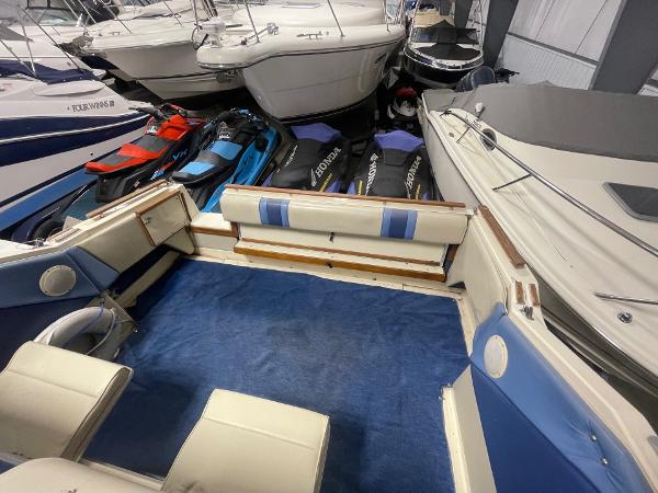 1988 Sea Ray 268 Express Cruiser - 7