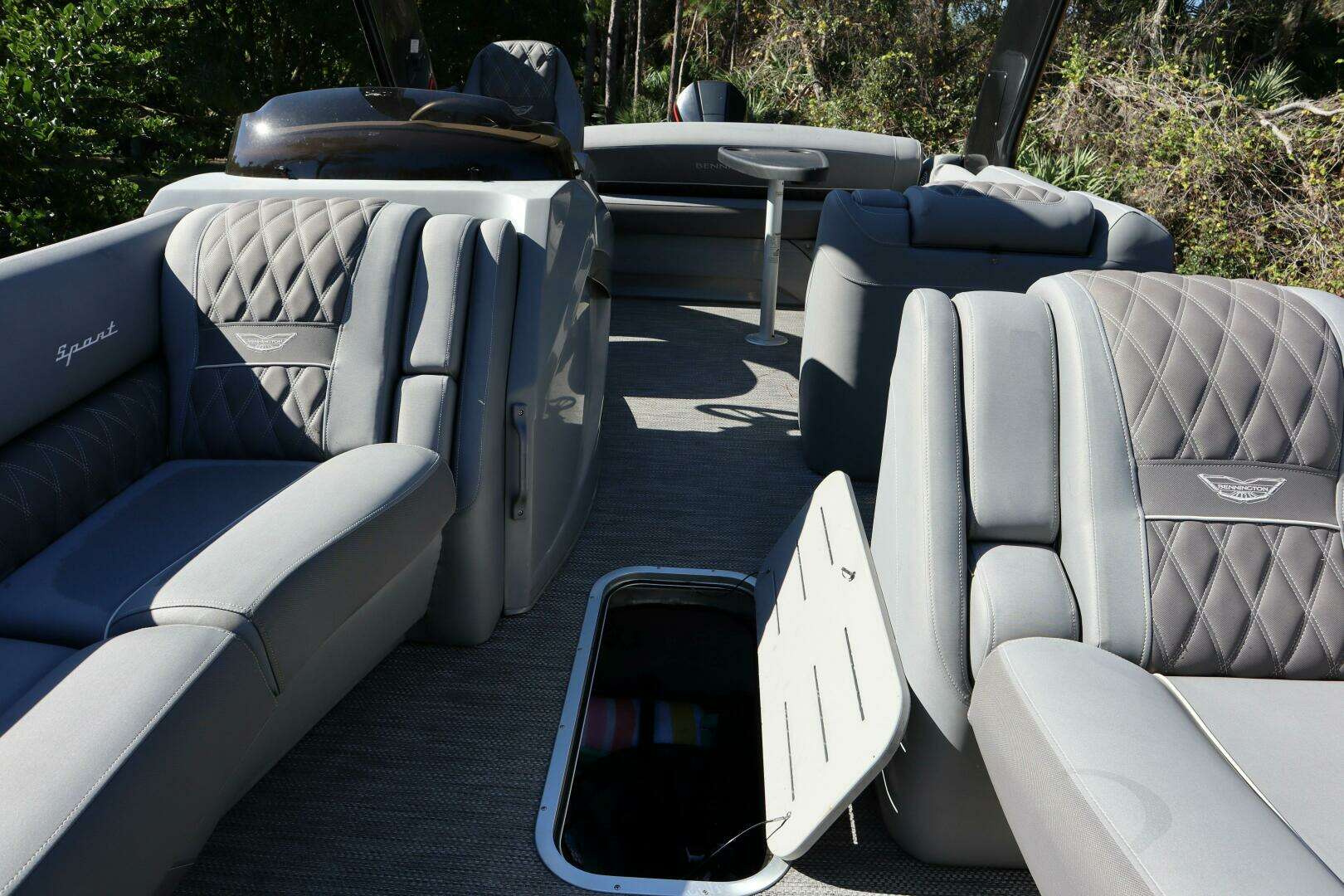 2021 Bennington RX25 Sport - Image 20