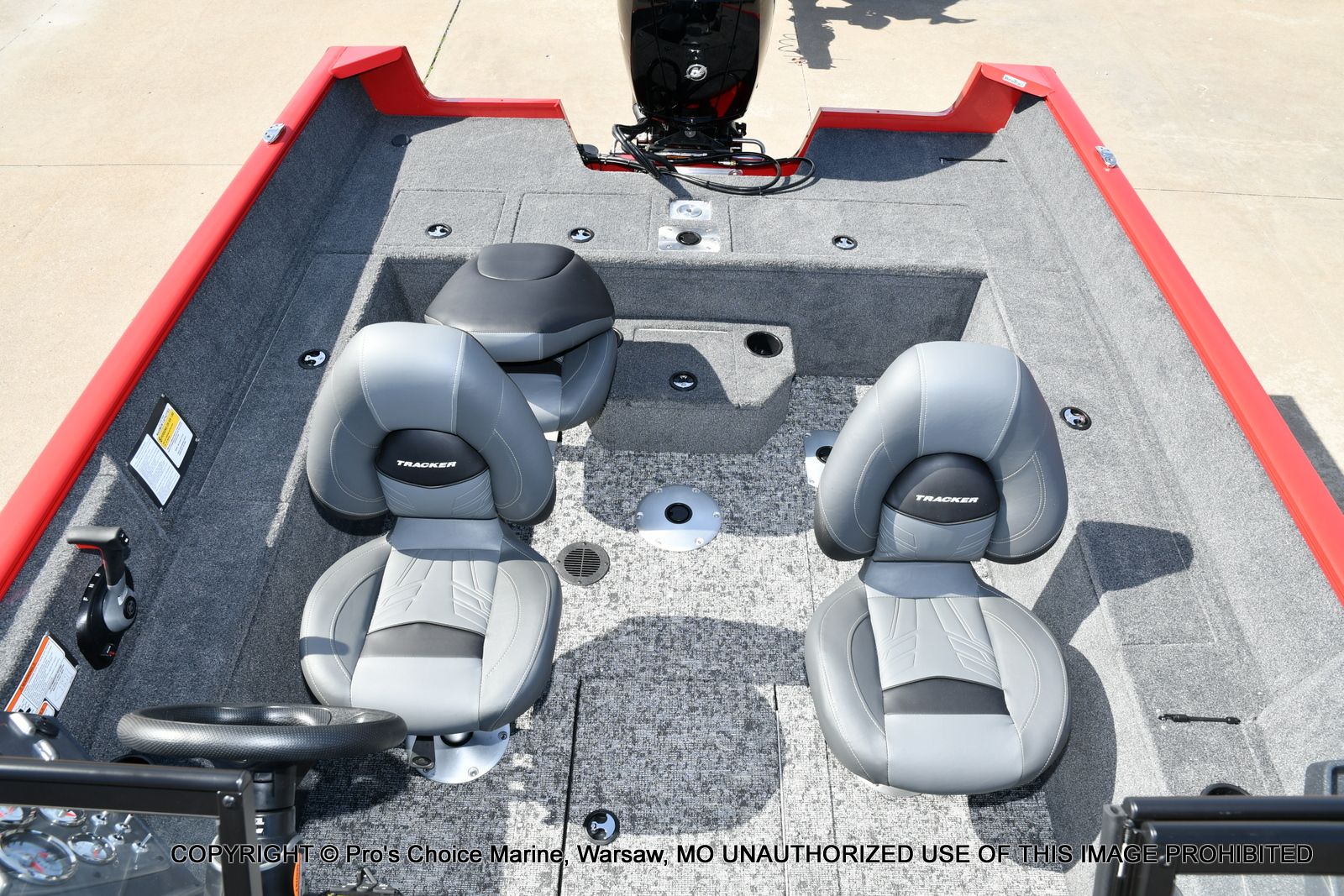 2026 Tracker Pro Guide V-175 WT w/150HP - 16