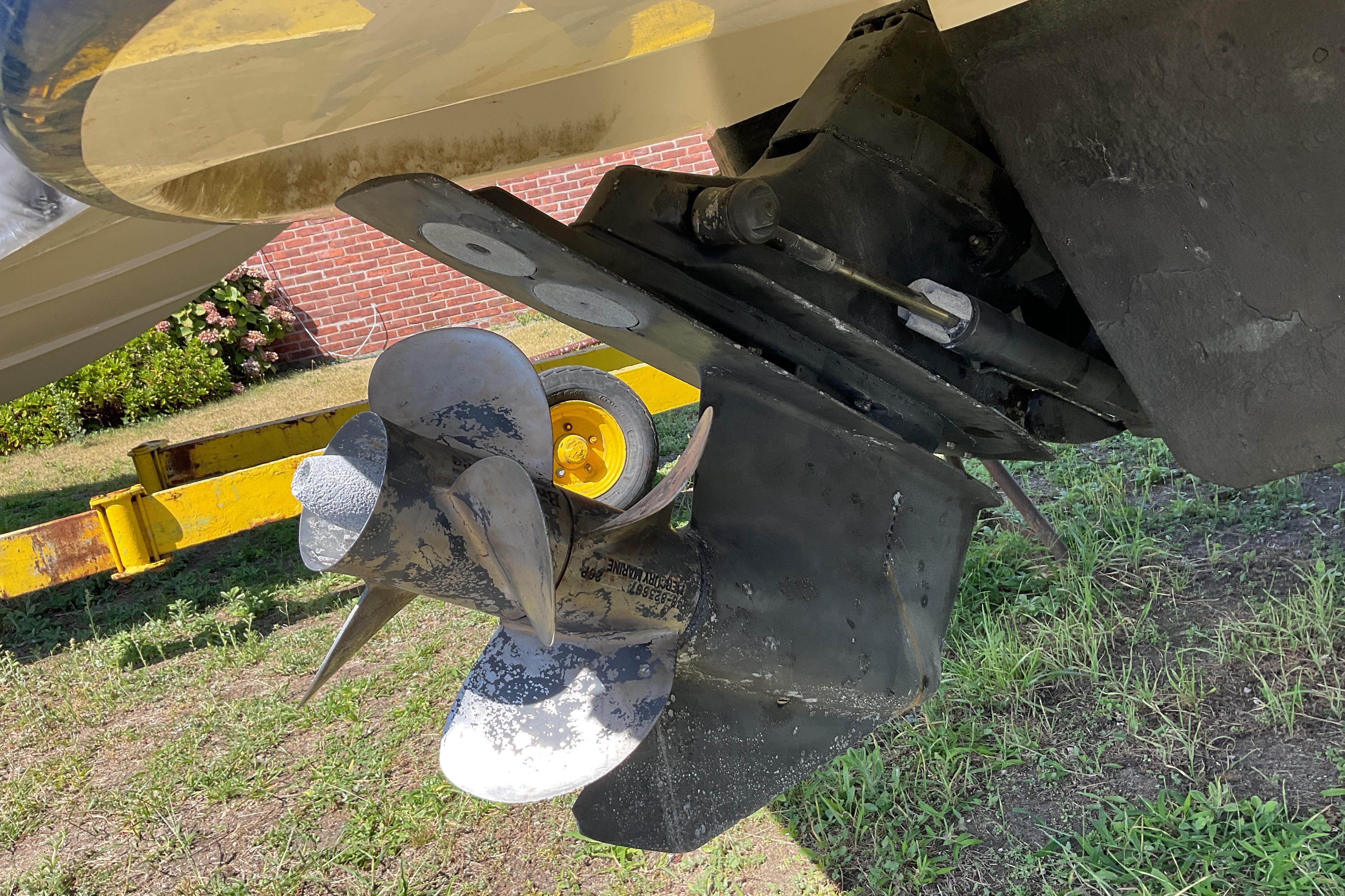2006 Chaparral 256 SSi boat propeller and drive system on a trailer.
