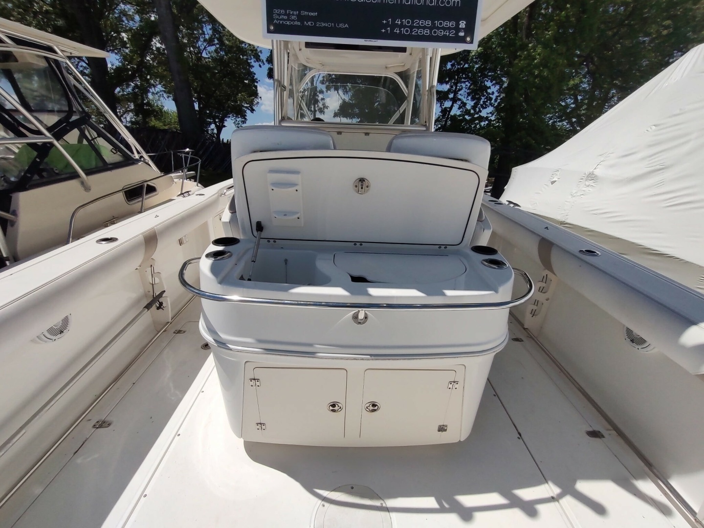 2006 Boston Whaler 320 Outrage - Image 18