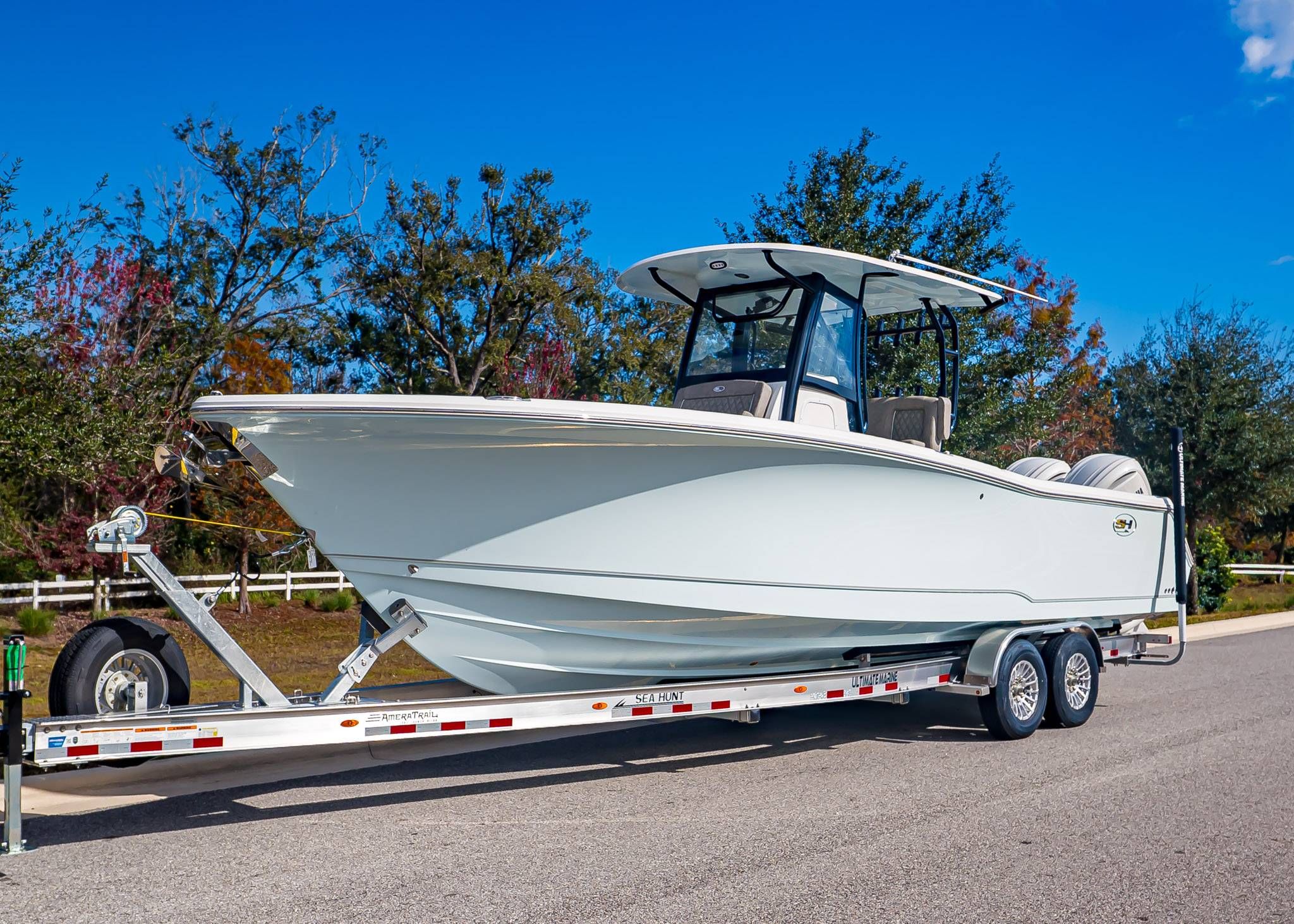 2026 Sea Hunt Gamefish 30 Coffin Box