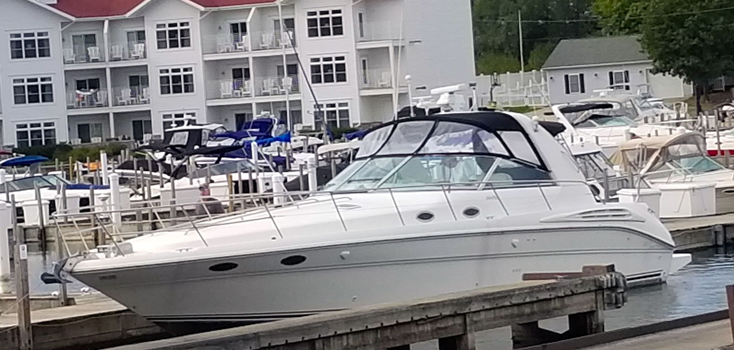 1997 Sea Ray Sundancer 400