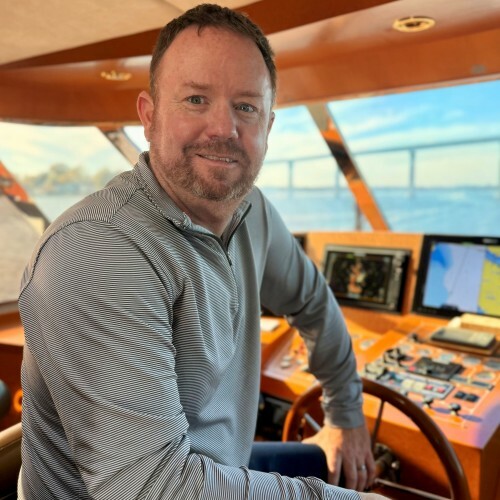 United Yacht Sales