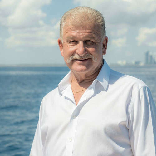 United Yacht Sales